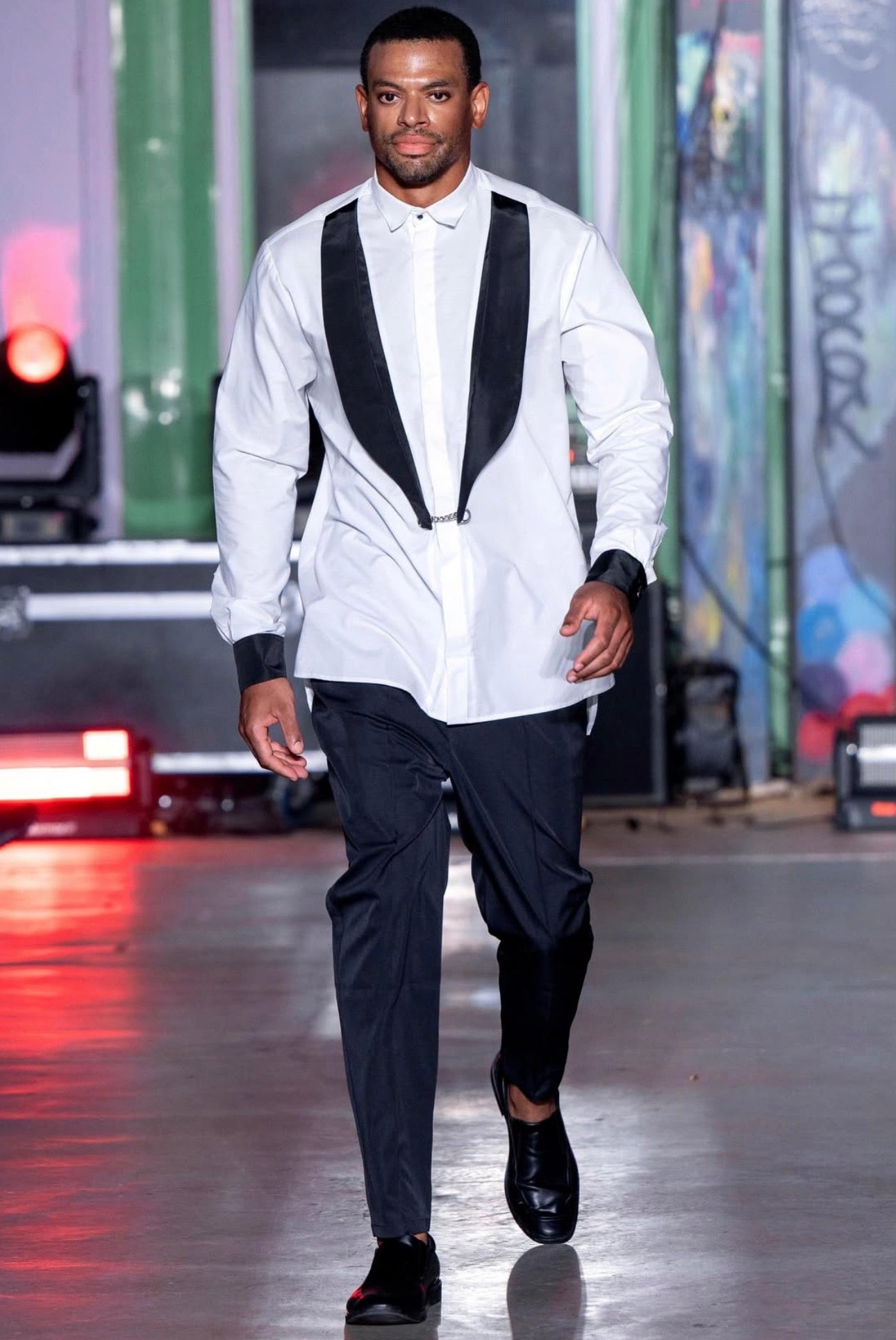 Smoking Contrast Lapel White Shirt